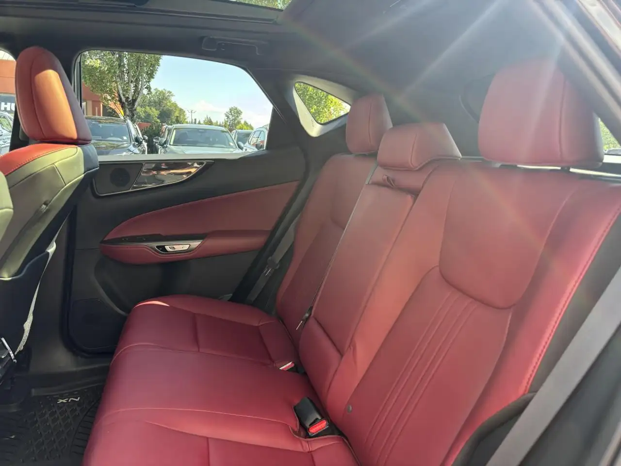 Lexus NX - Image 21