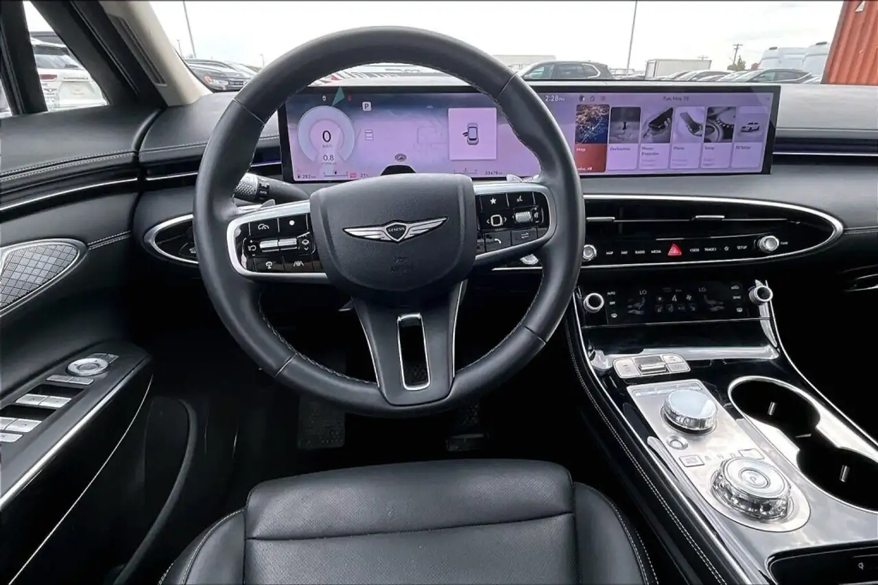 Genesis GV70 - Image 5