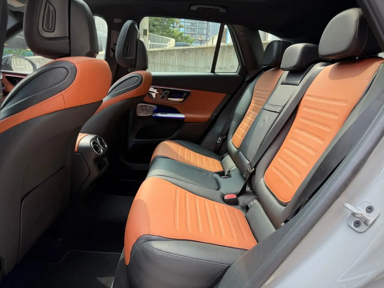 Mercedes-Benz GLC - Image 22
