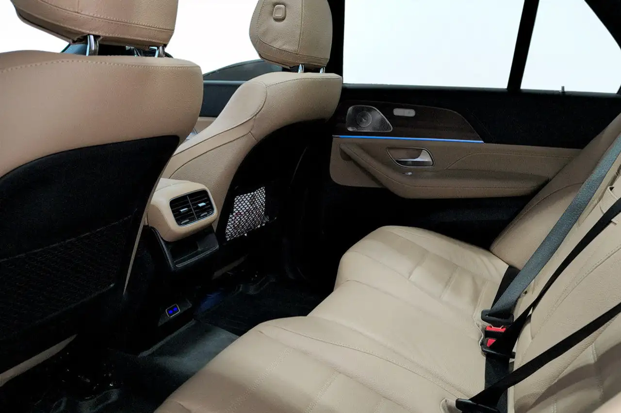 Mercedes-Benz GLE - Image 12