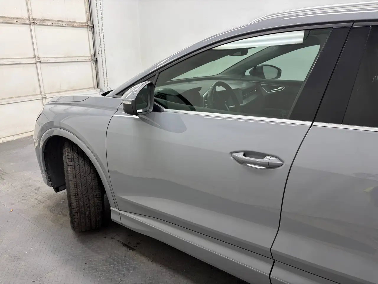 Audi Q4 e-tron - Image 3