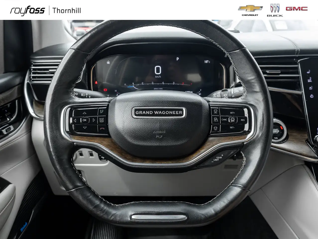 Jeep Grand Wagoneer - Image 9