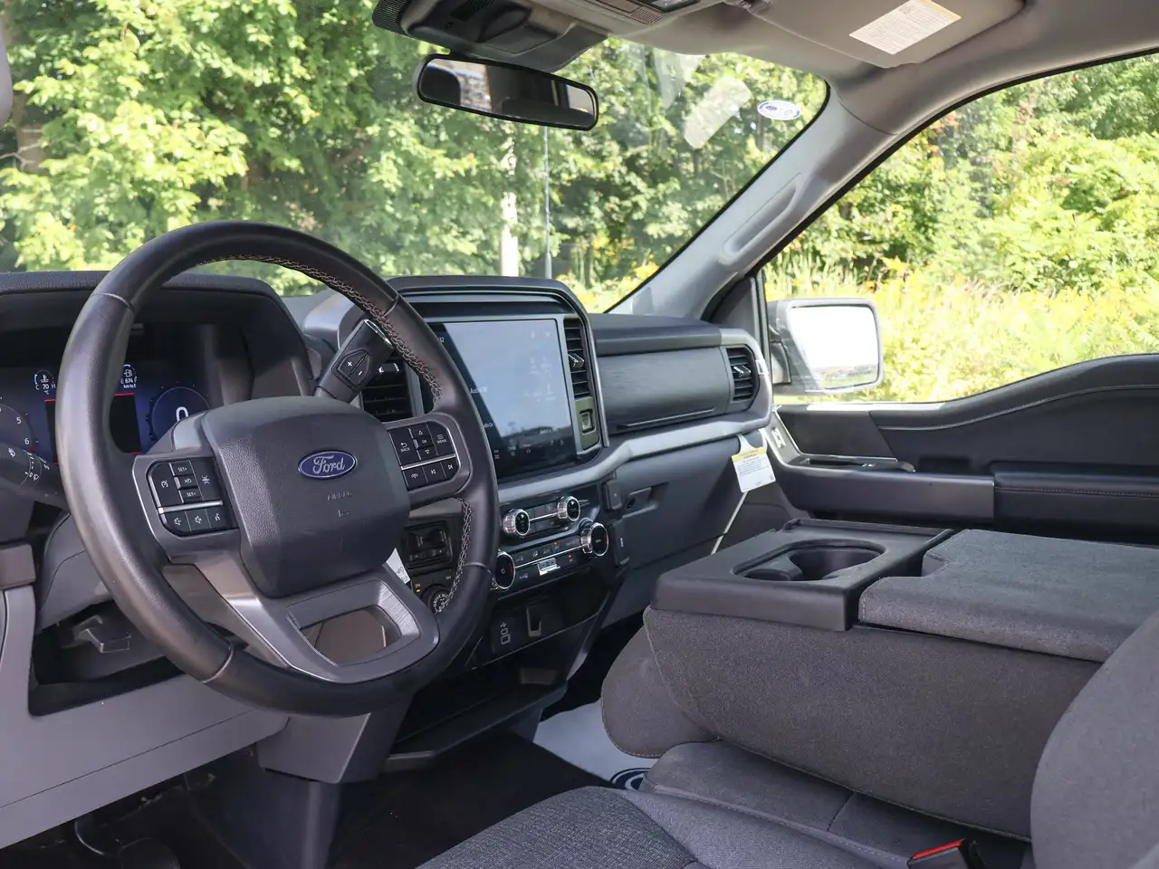 Ford F-150 - Image 19