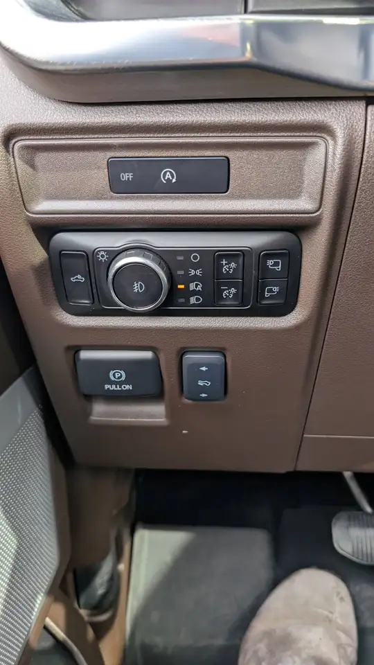 Ford F-150 - Image 30