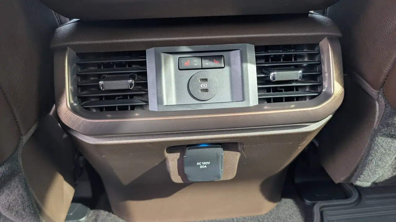 Ford F-150 - Image 20