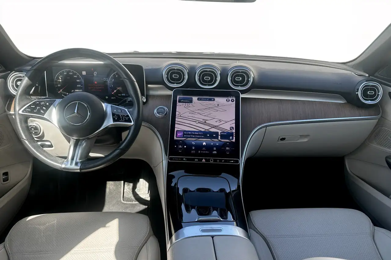 Mercedes-Benz C-Class - Image 7