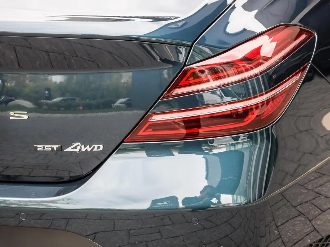 Genesis G70 - Image 7