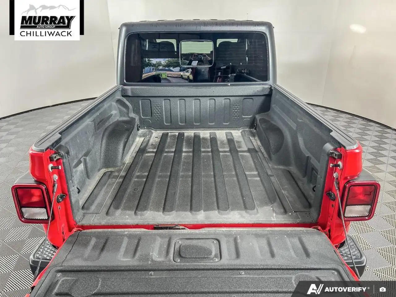 Jeep Gladiator - Image 13