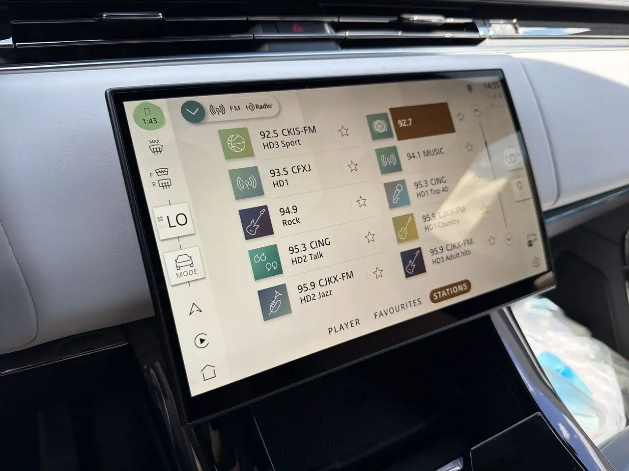 Land Rover Range Rover Sport - Image 13