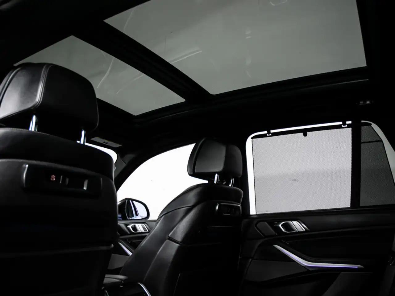 BMW X5 - Image 11