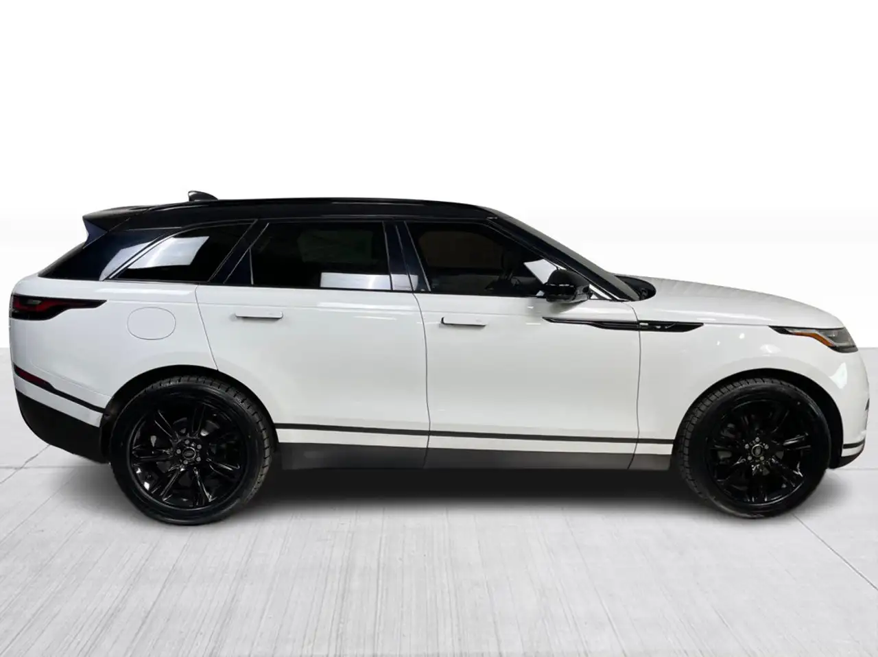 Land Rover Range Rover Velar - Image 2
