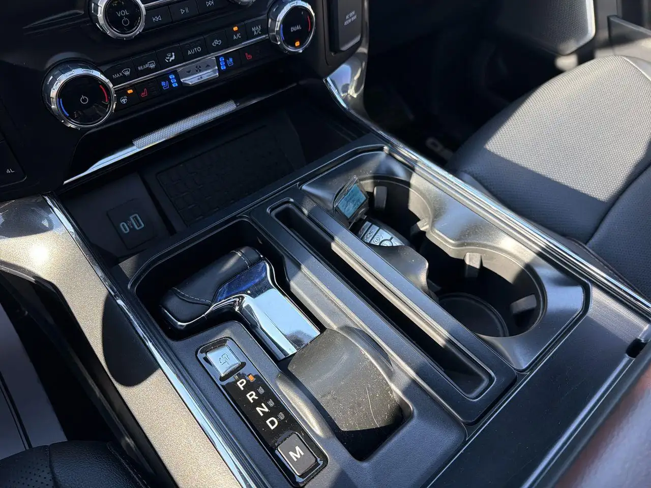 Ford F-150 - Image 12