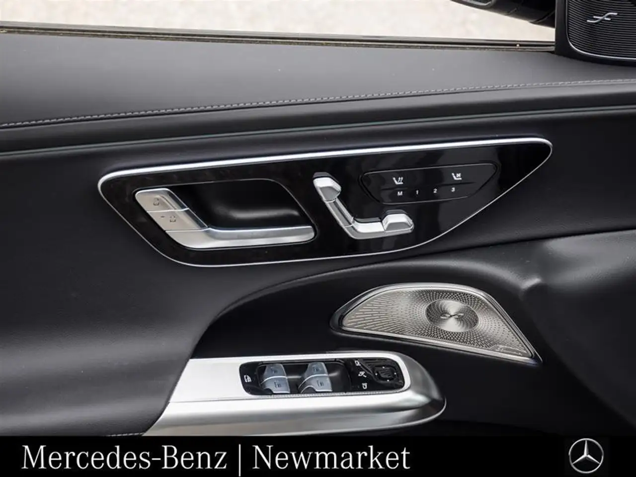 Mercedes-Benz E-Class - Image 11