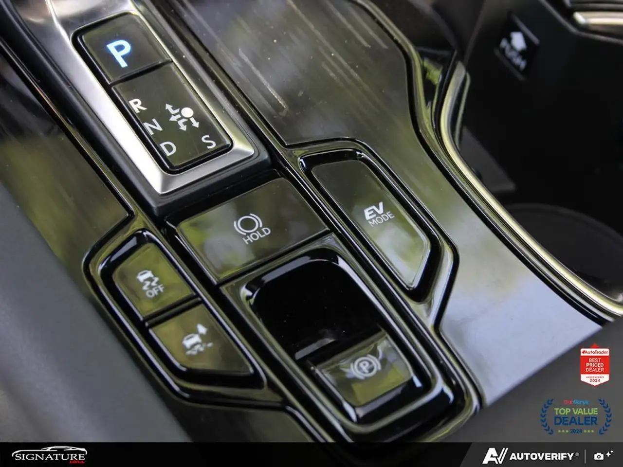 Lexus RX - Image 29
