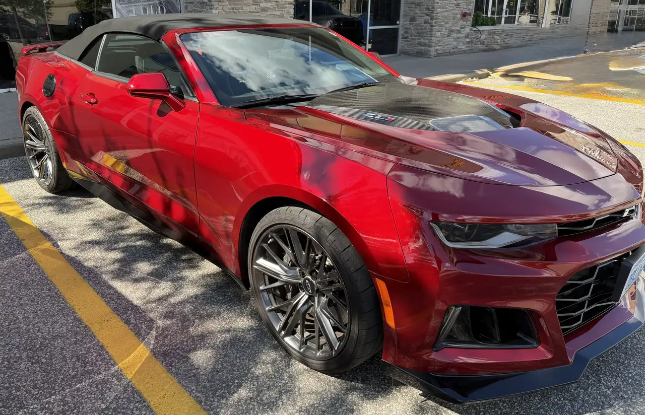 Chevrolet Camaro - Image 7