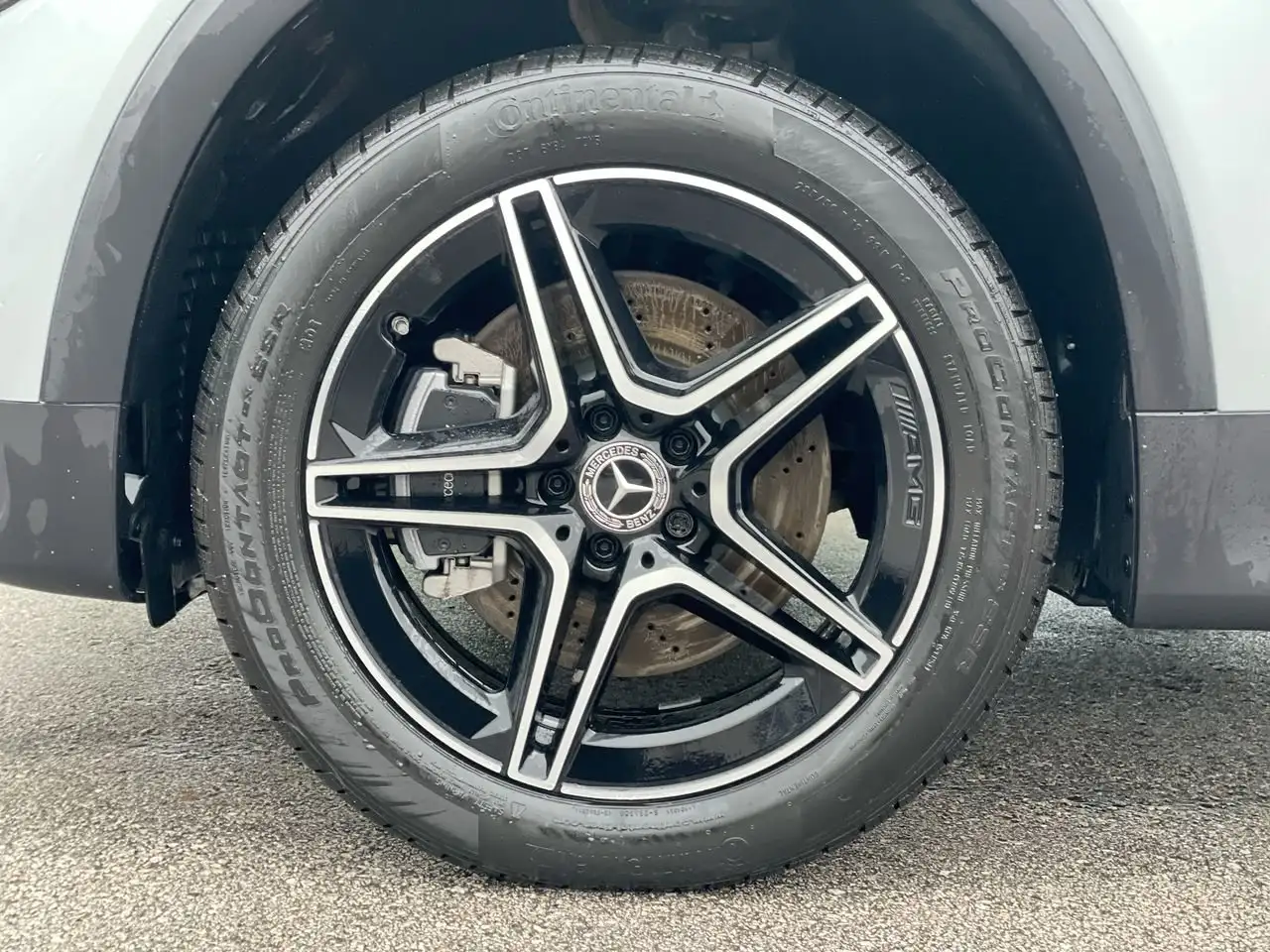 Mercedes-Benz GLB - Image 18