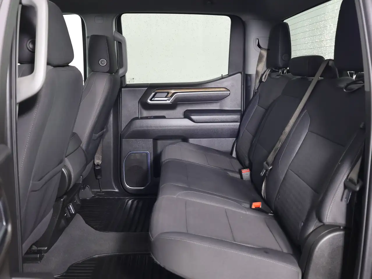 Chevrolet Silverado 1500 - Image 10