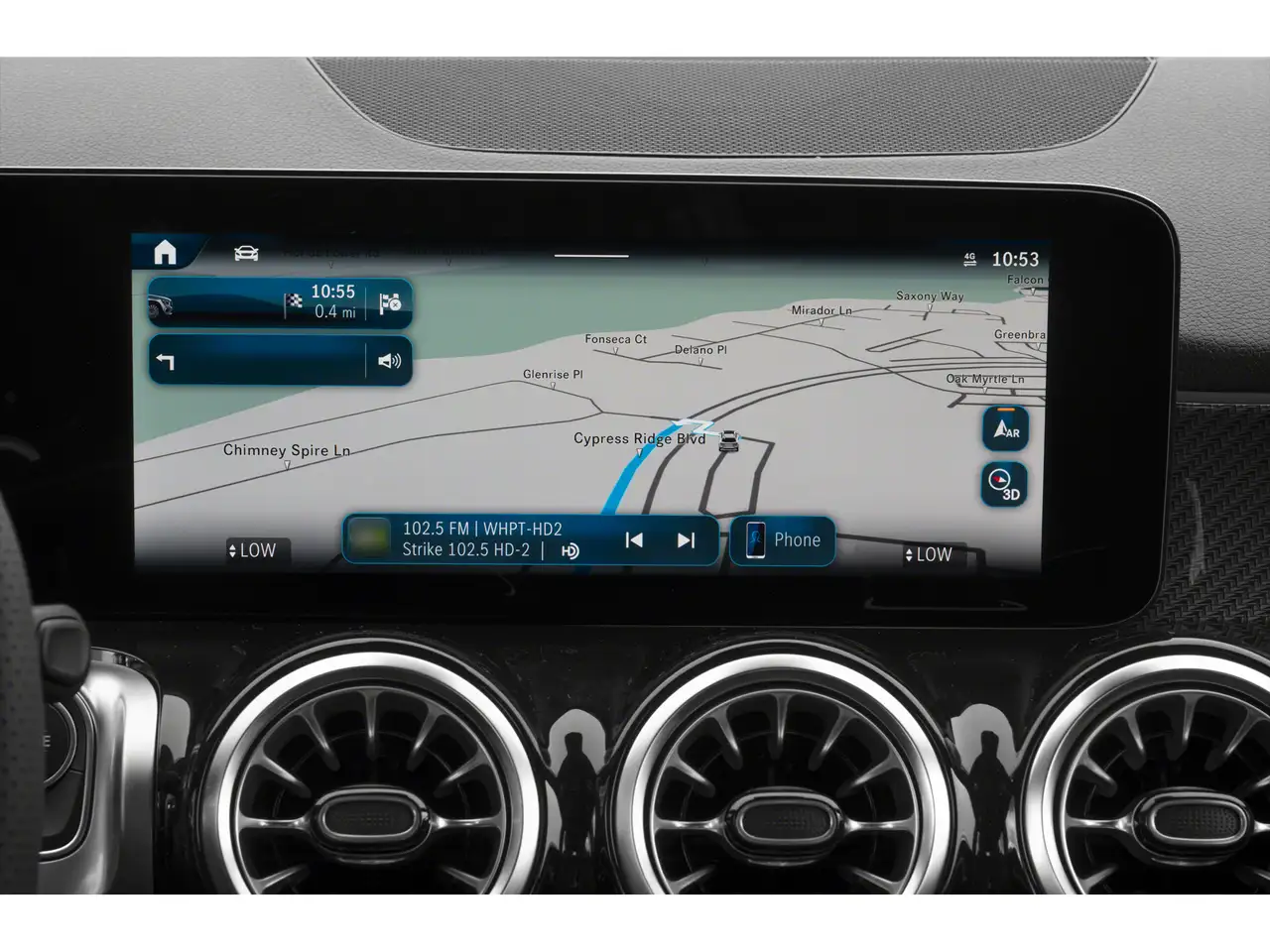 Mercedes-Benz GLB - Image 11
