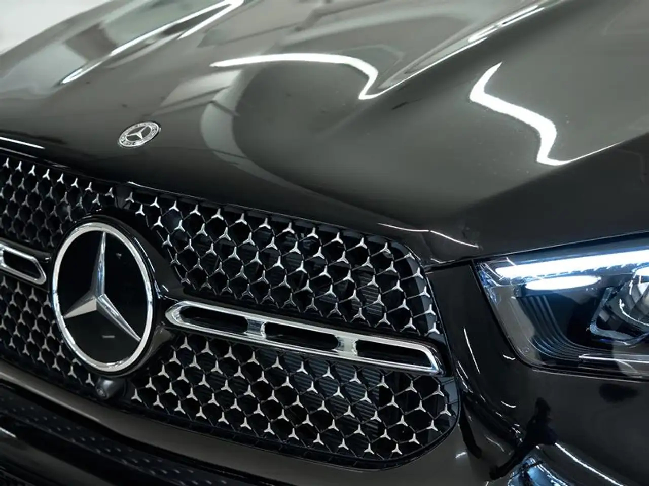 Mercedes-Benz GLE - Image 10