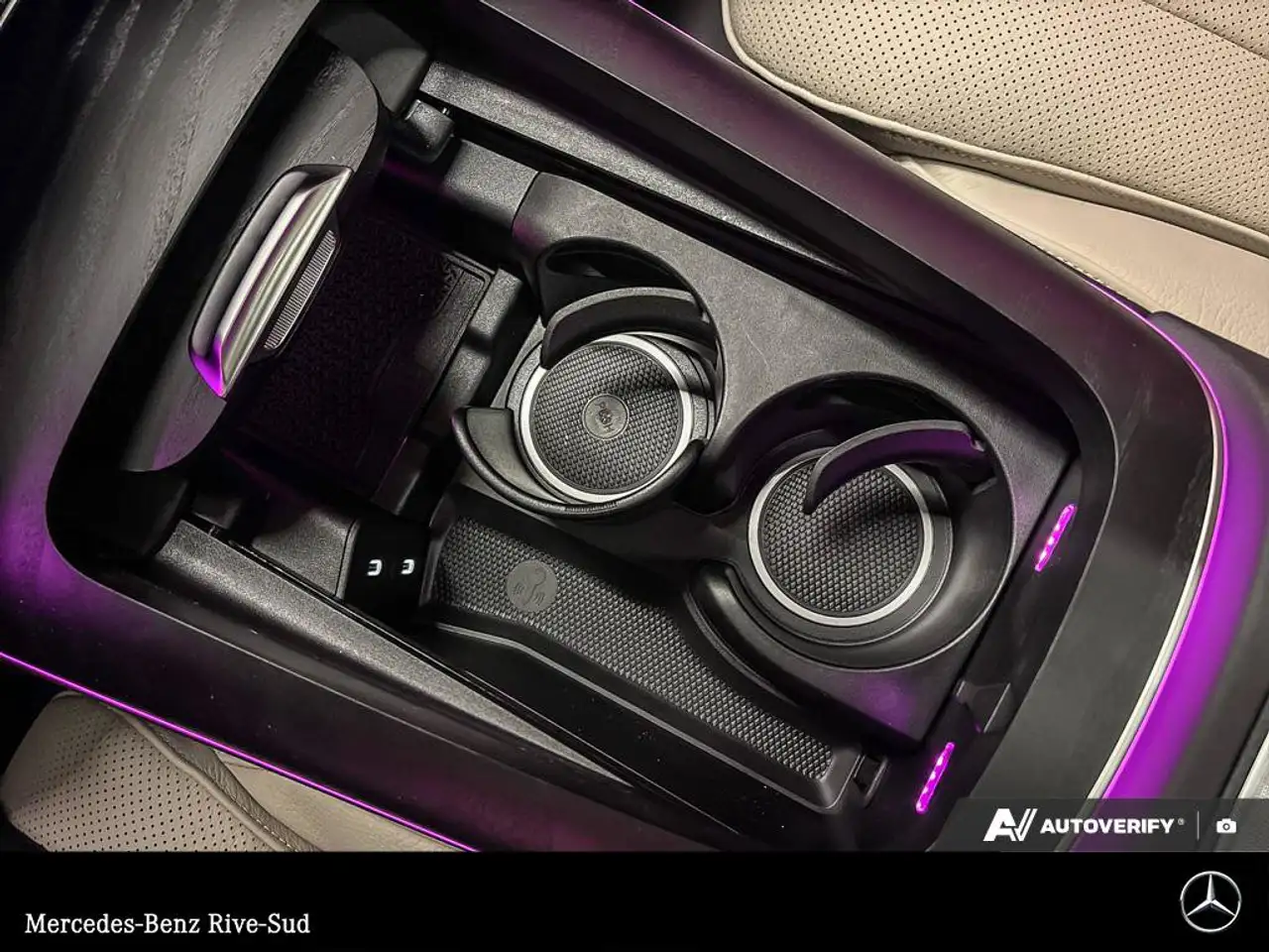 Mercedes-Benz E-Class - Image 16