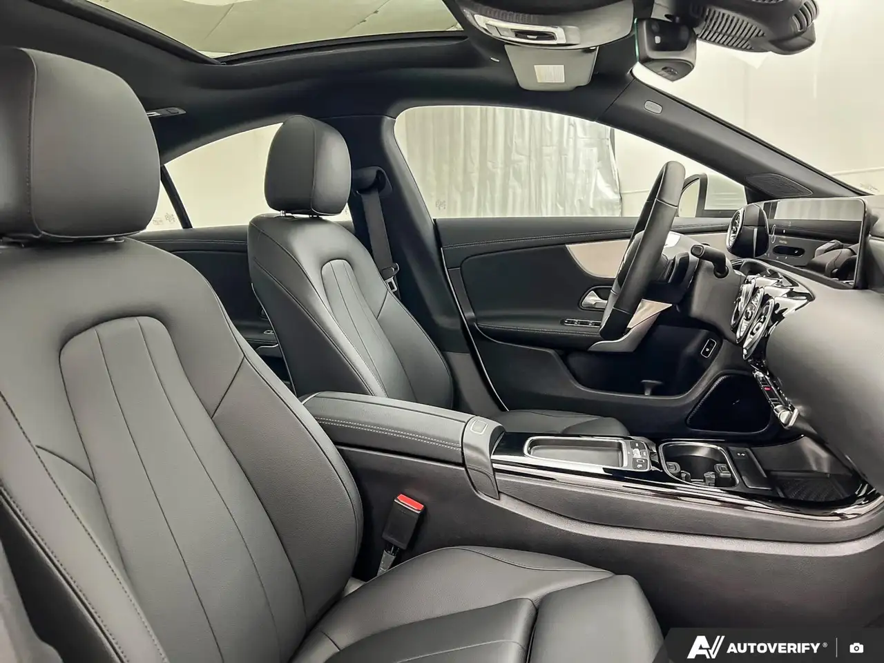 Mercedes-Benz CLA - Image 22
