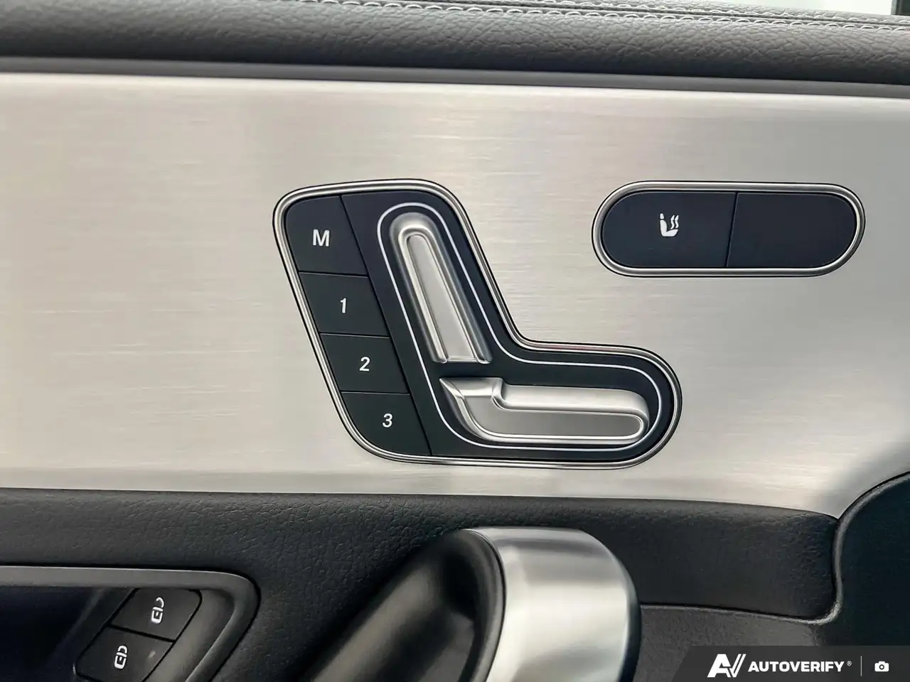 Mercedes-Benz CLA - Image 25
