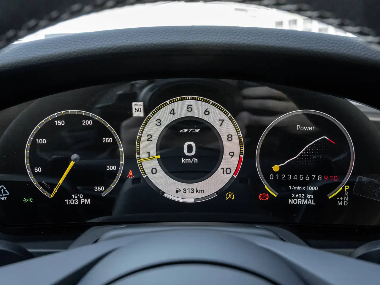 Porsche 911 - Image 25