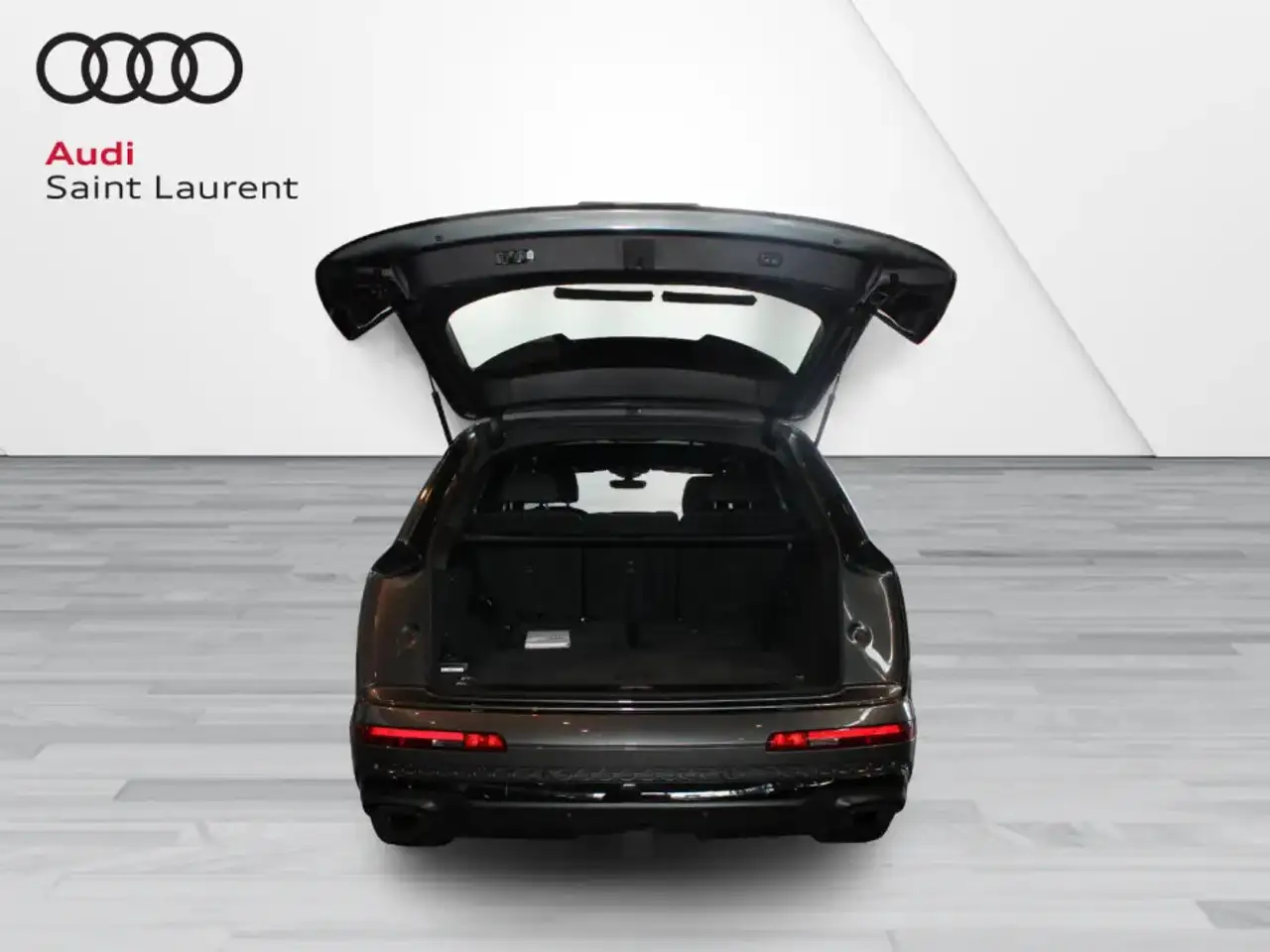 Audi Q7 - Image 8