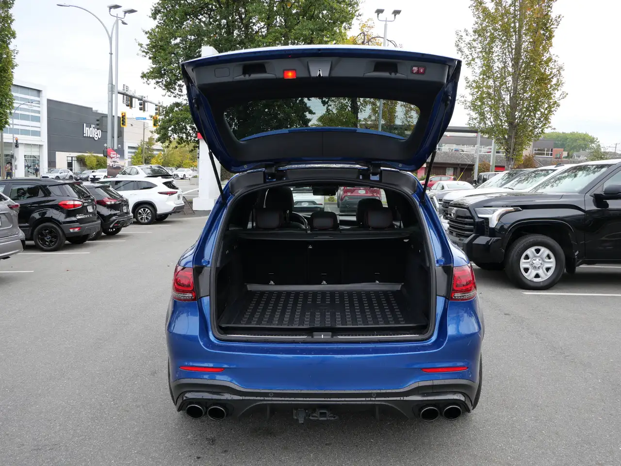 Mercedes-Benz GLC - Image 25