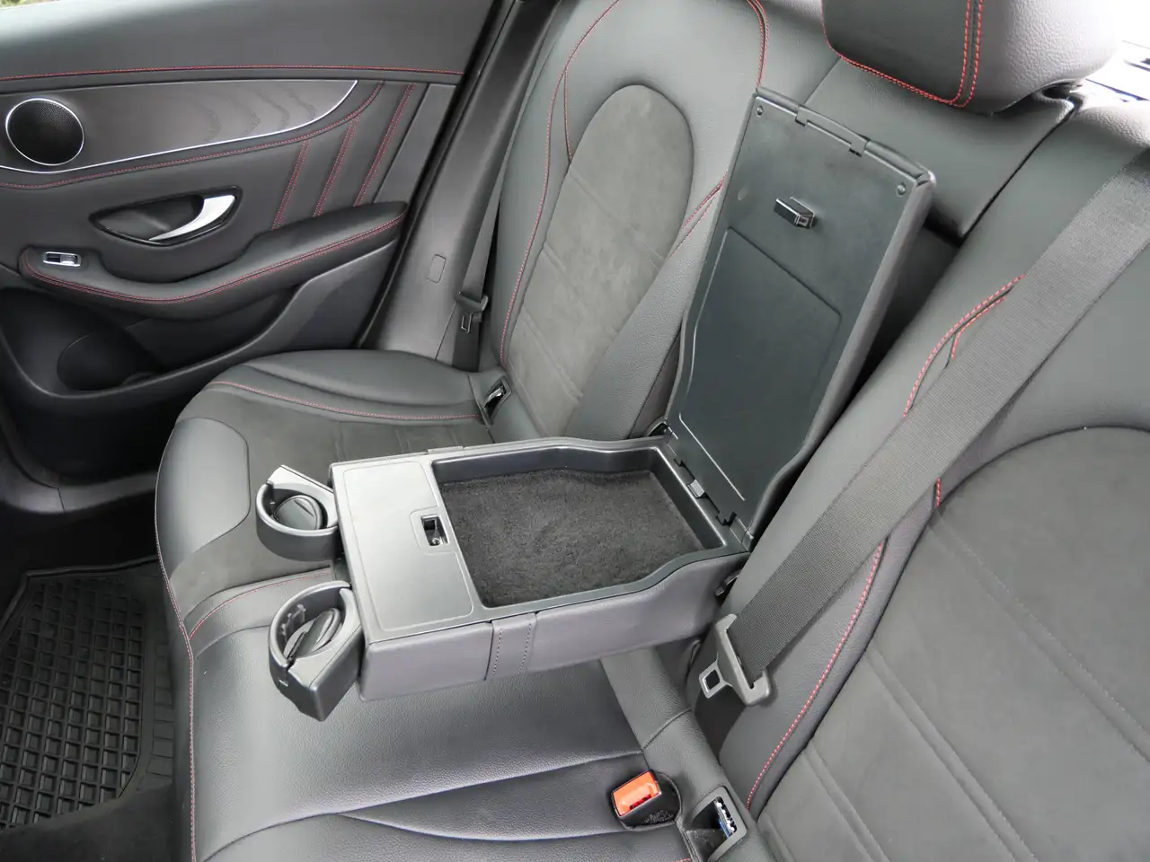Mercedes-Benz GLC - Image 7