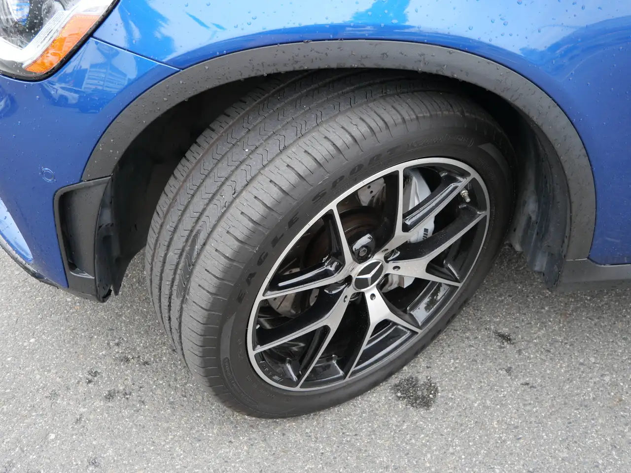 Mercedes-Benz GLC - Image 12