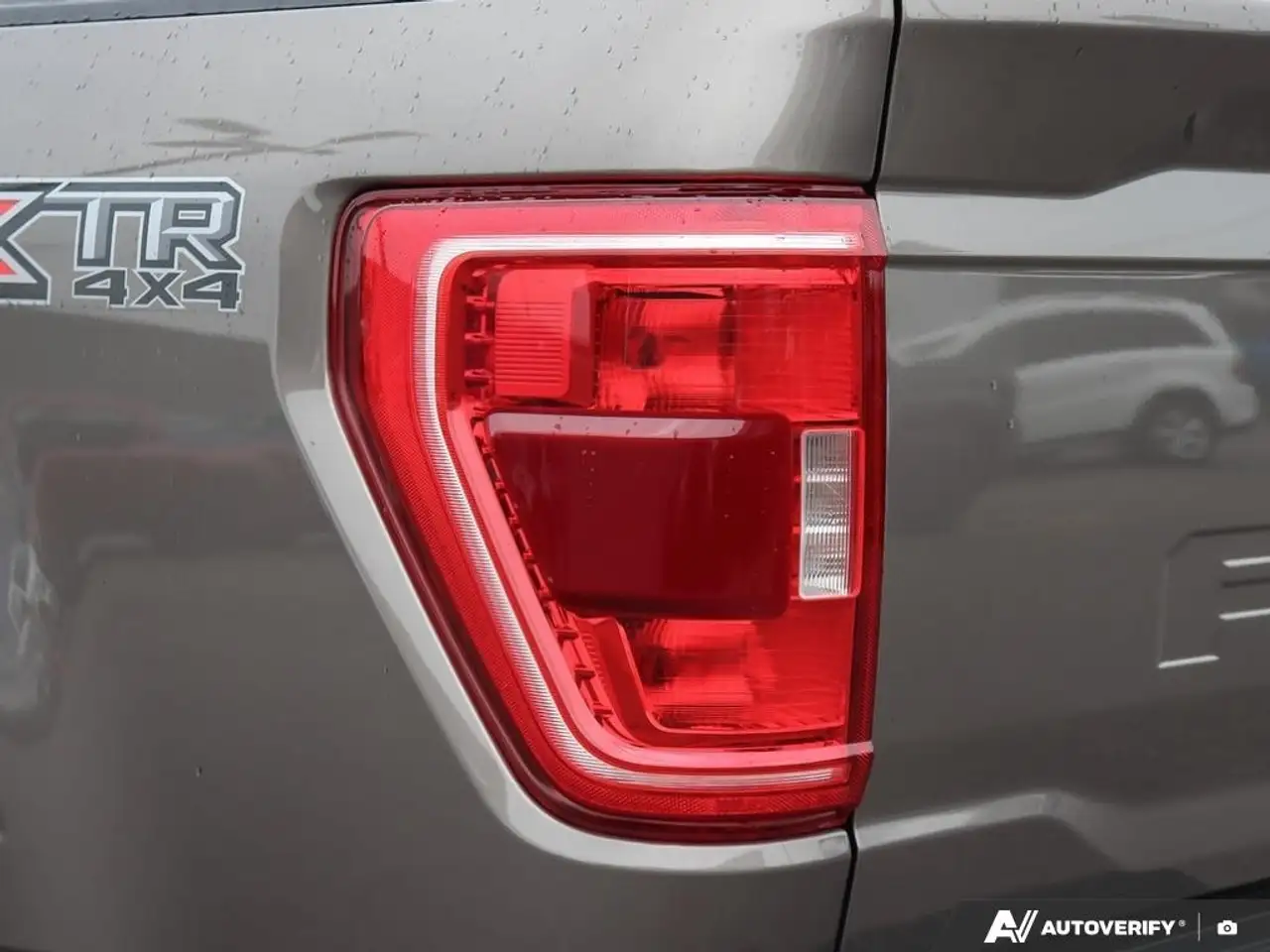 Ford F-150 - Image 12
