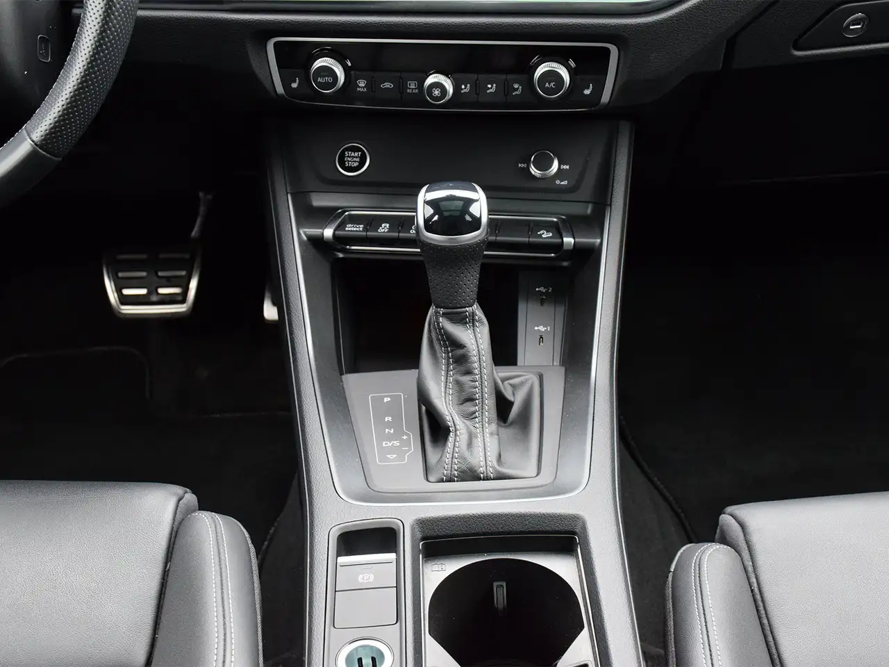 Audi Q3 - Image 22