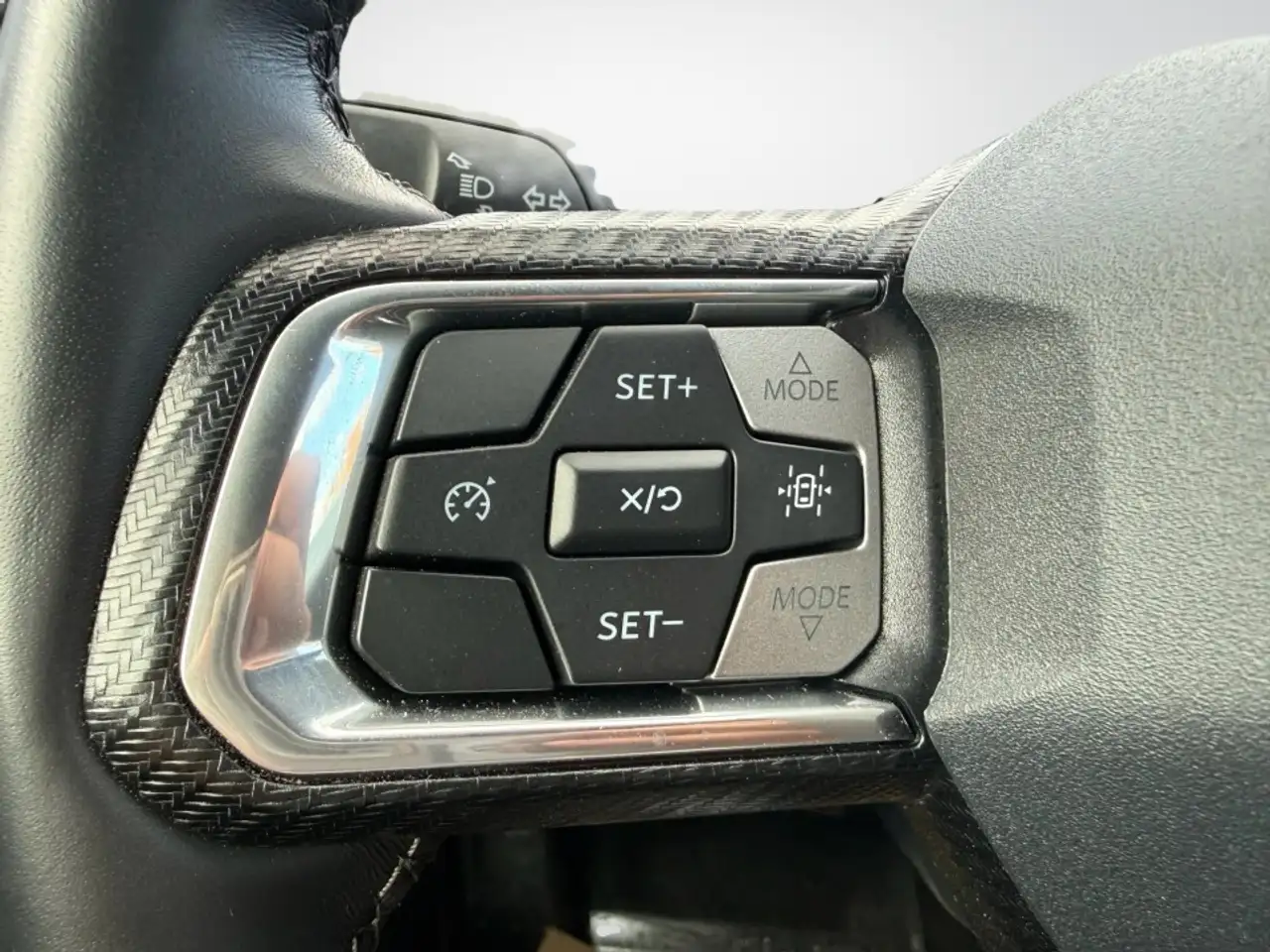 Ford Mustang - Image 14