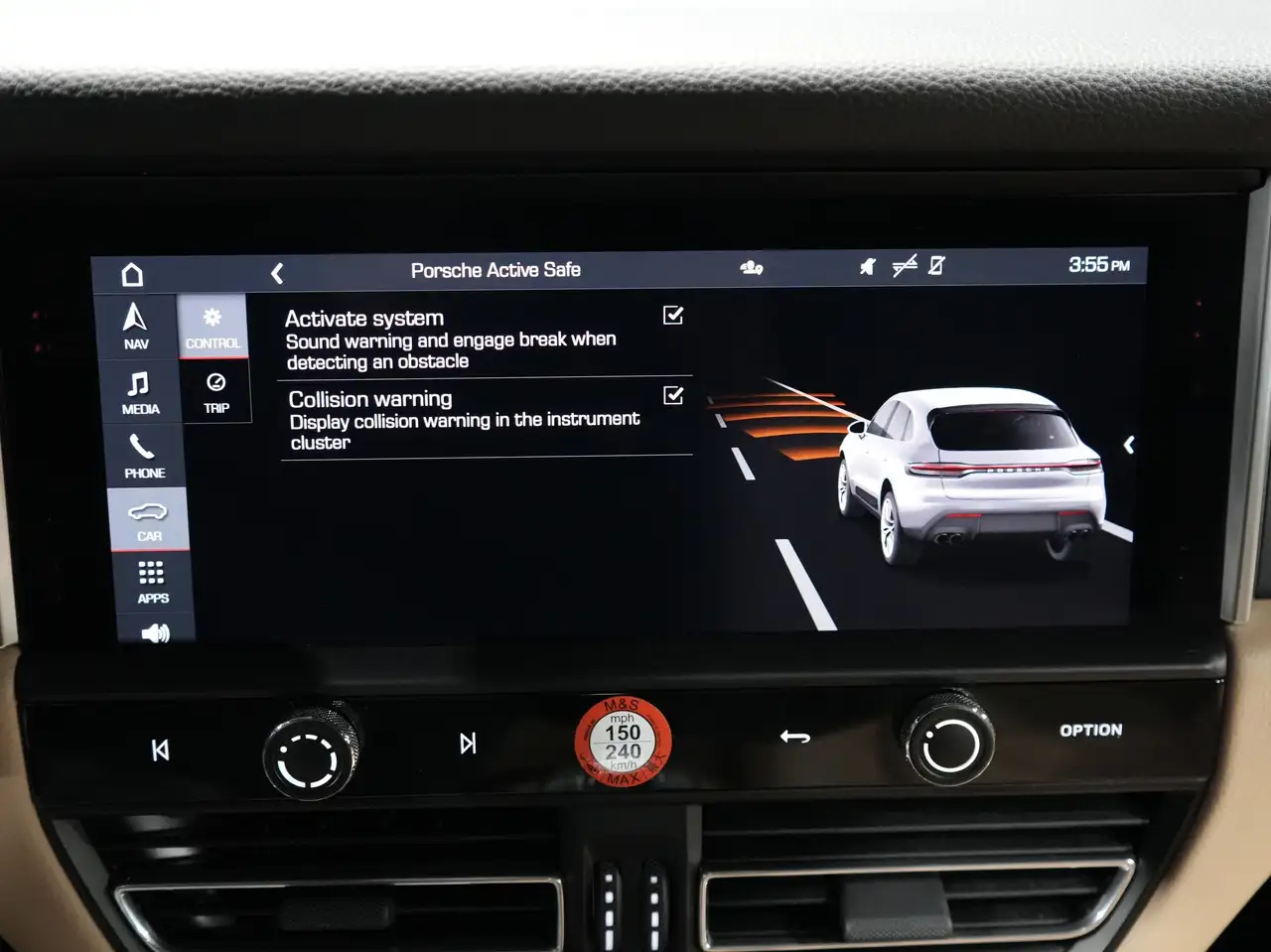 Porsche Macan - Image 24