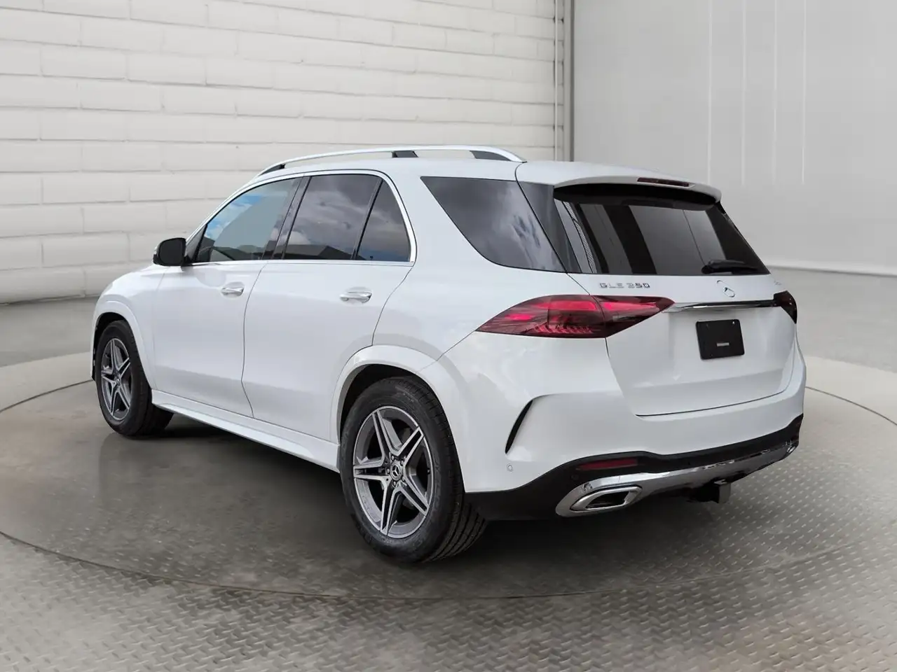 Mercedes-Benz GLE - Image 4