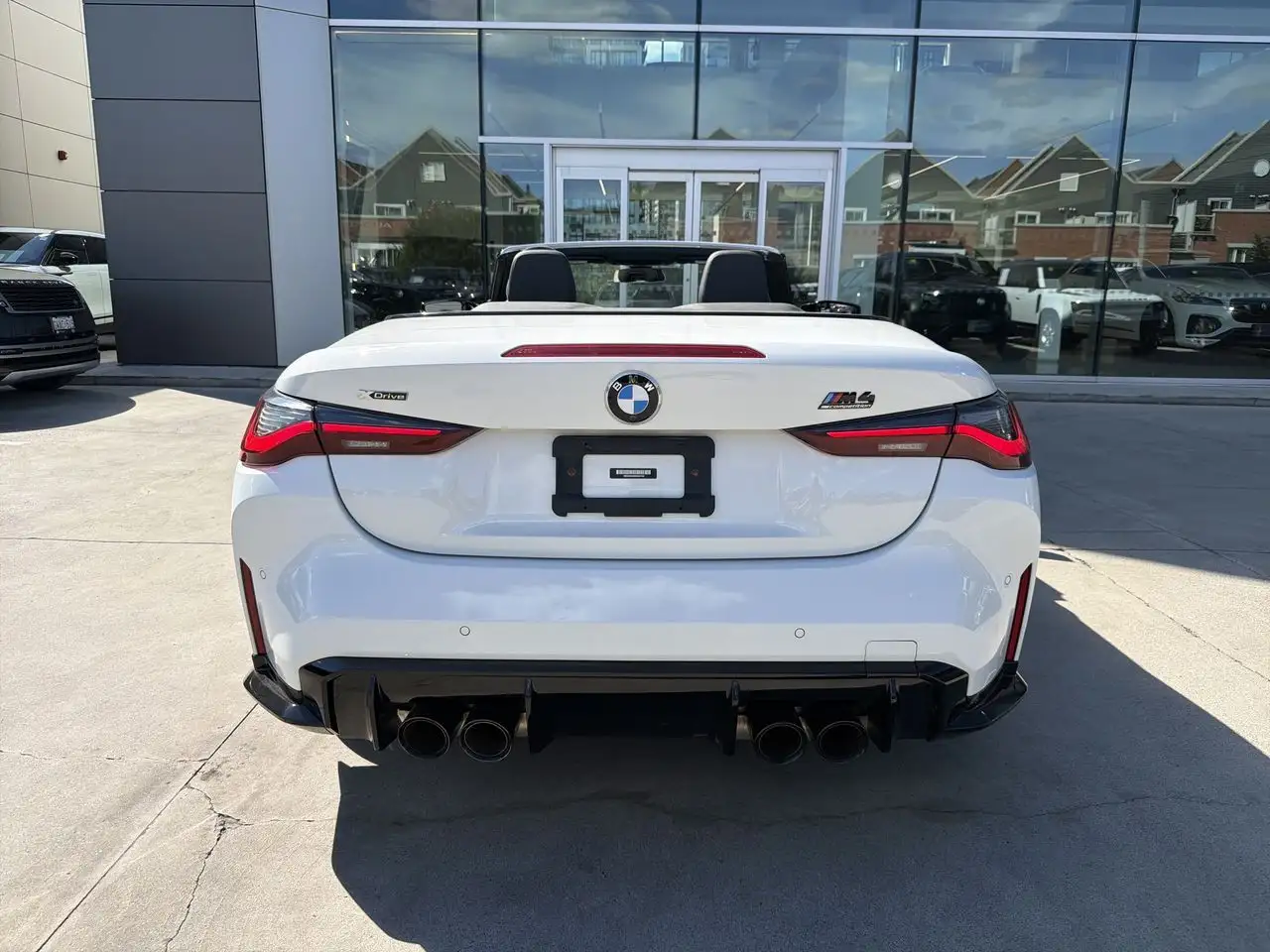 BMW M4 - Image 4