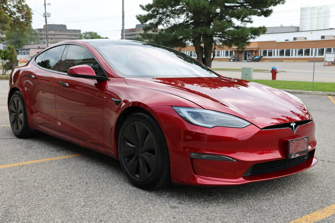 Tesla Model S - Image 5