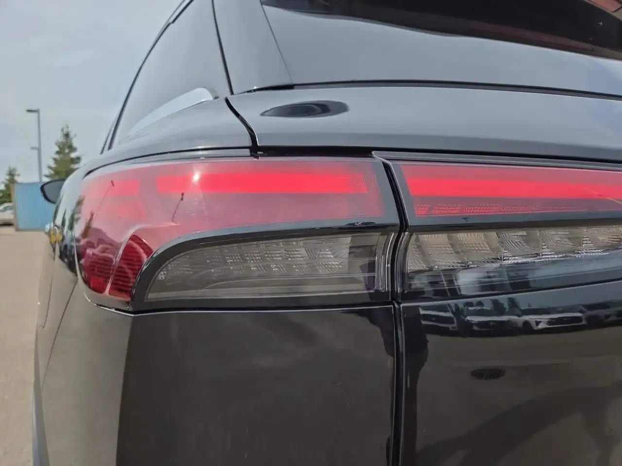 Infiniti QX60 - Image 9