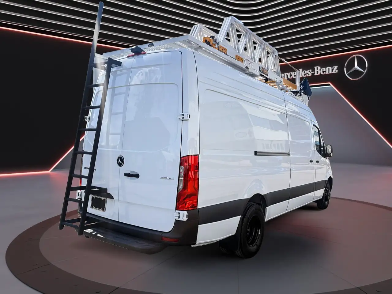 Mercedes-Benz Sprinter - Image 7