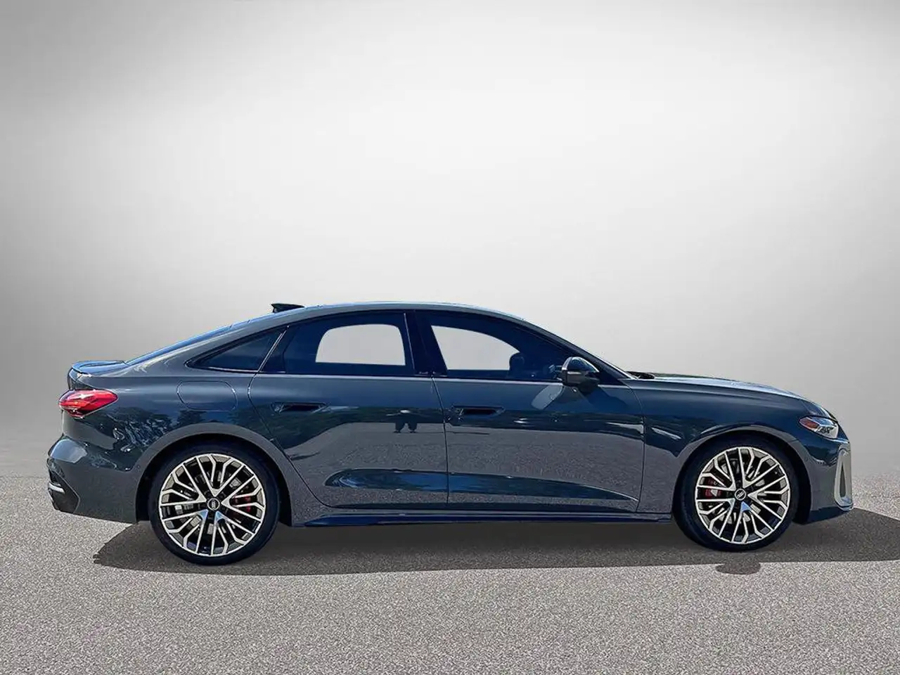 Audi S5 - Image 4