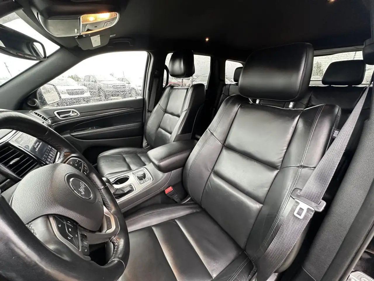 Jeep Cherokee - Image 6
