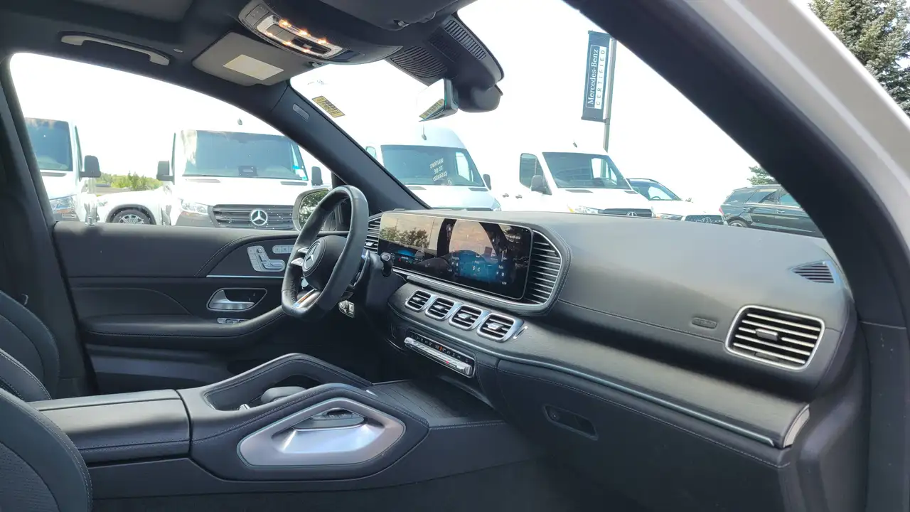 Mercedes-Benz GLE - Image 11