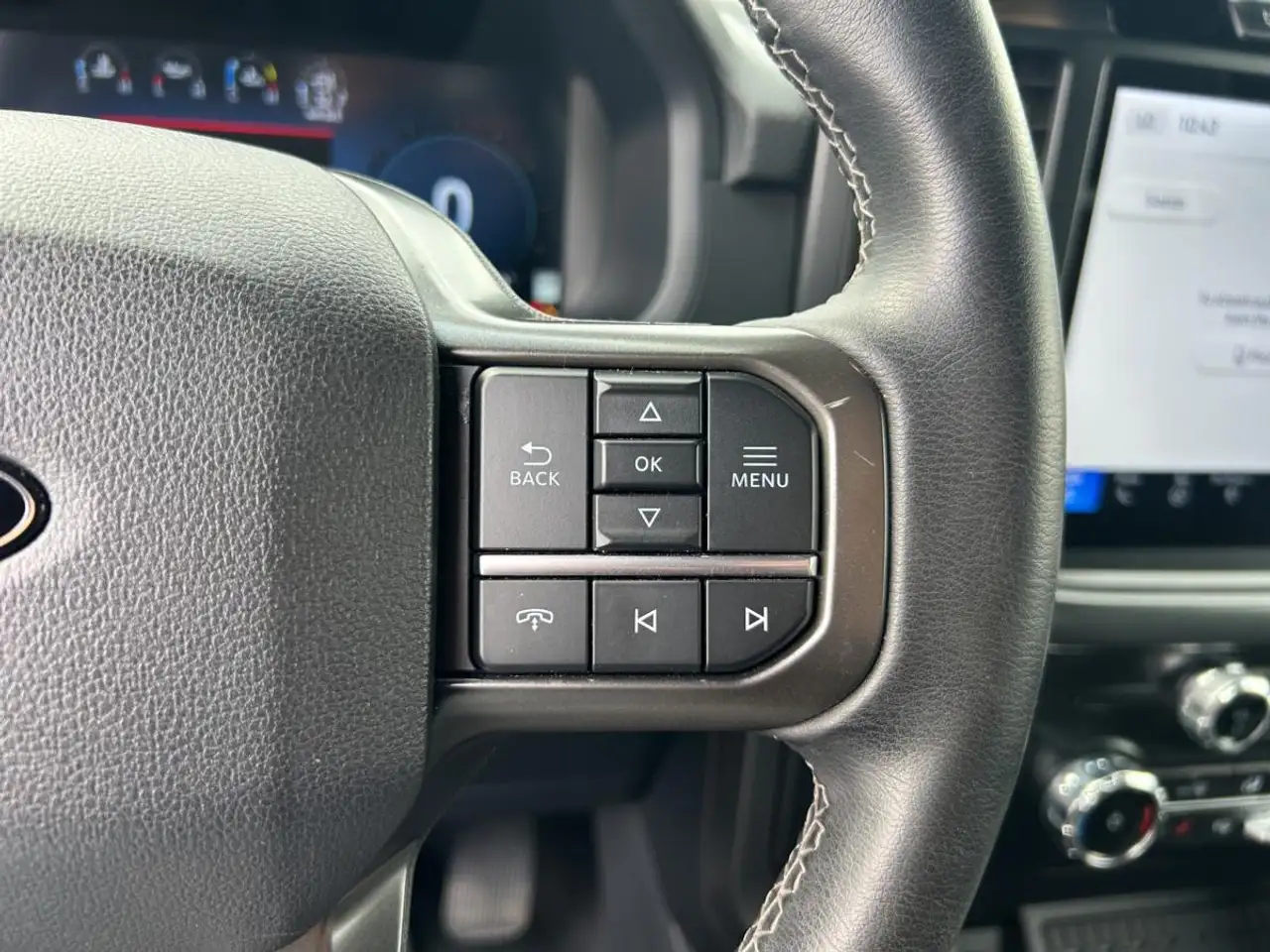 Ford F-150 - Image 39
