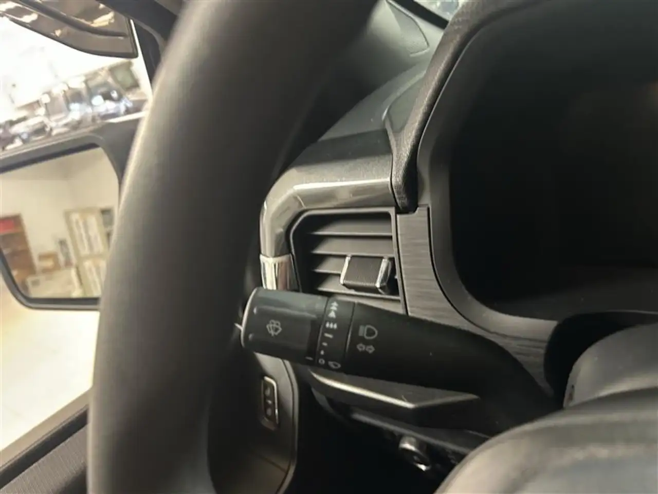 Ford F-150 - Image 15