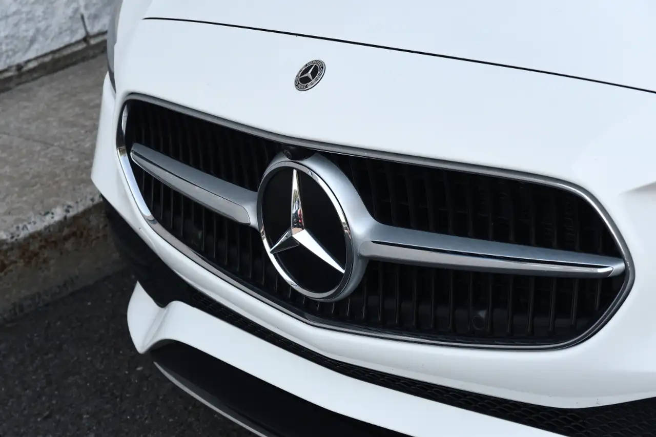 Mercedes-Benz C-Class - Image 23