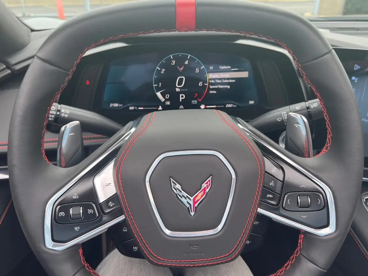 Chevrolet Corvette - Image 17