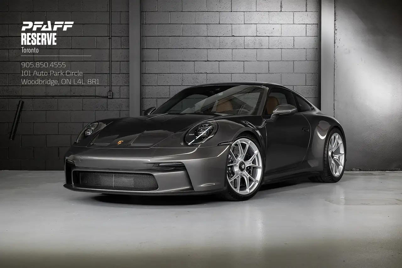 Porsche 911 - Image 2