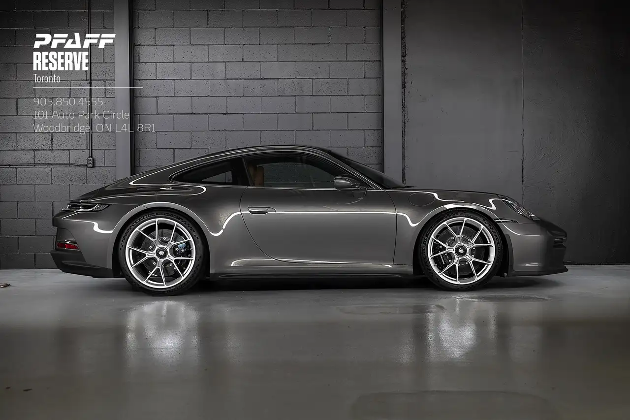 Porsche 911 - Image 8