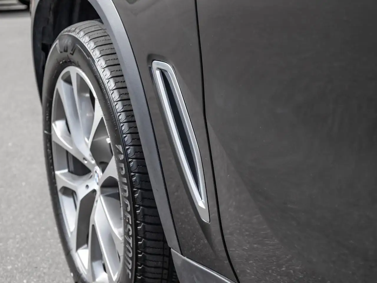 BMW X5 - Image 8
